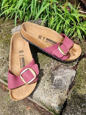 Birkenstock Women's Madrid Big Buckle Sandals size 6